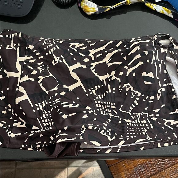 St. John's Bay Other - St. John's Bay Brown and Cream Swim Coverup